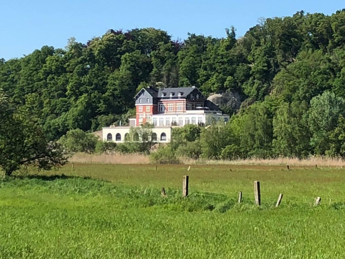 Ferienwohnungen Saarn Muelheim an der Ruhr Exterior photo
